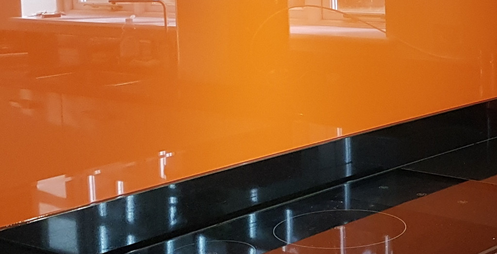 glass splashback, standard finish orange